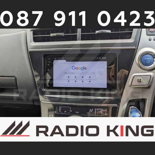 Radio King Ireland Android car radio with CarPlay system on dashboard.