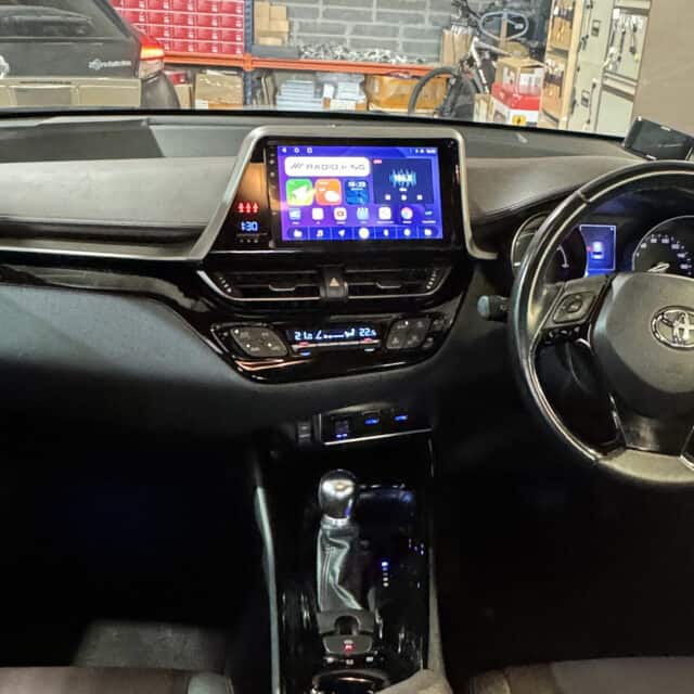 PREMIUM CARPLAY TOYOTA C-HR ANDROID AUTO AUDIO