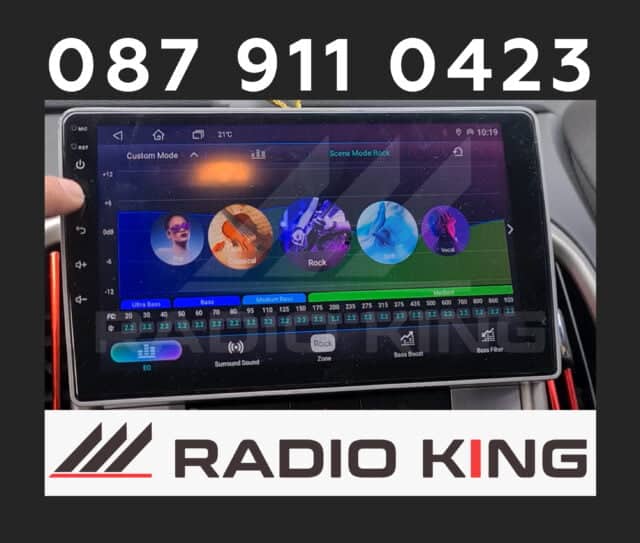 Android car radio touchscreen with CarPlay and sound equaliser features.