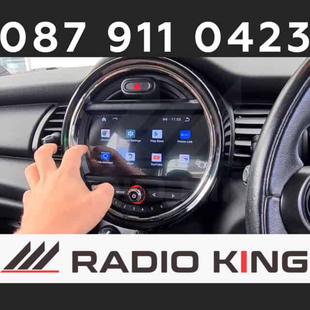 Android car radio touchscreen system with CarPlay for vehicles in Ireland.