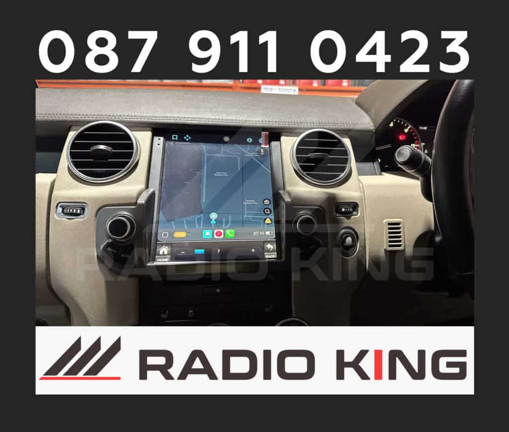Android car radio with CarPlay system installed in vehicle dashboard.
