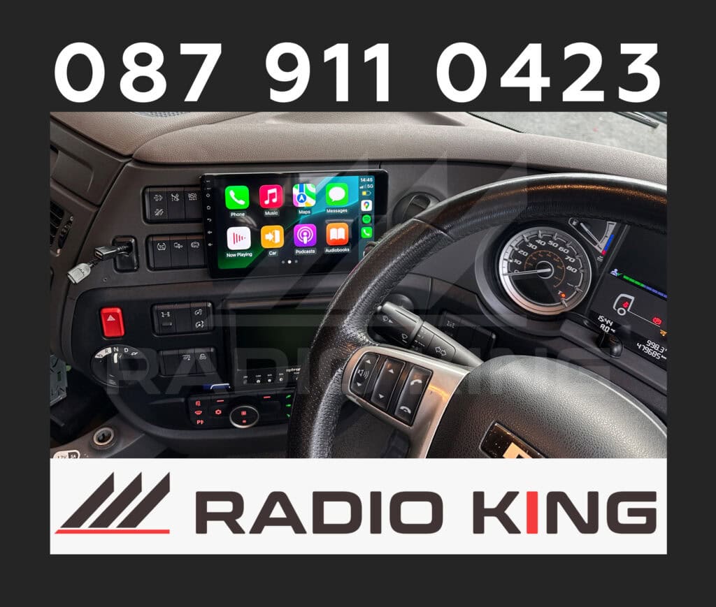 Android car radio with CarPlay system installed in a vehicle dashboard.