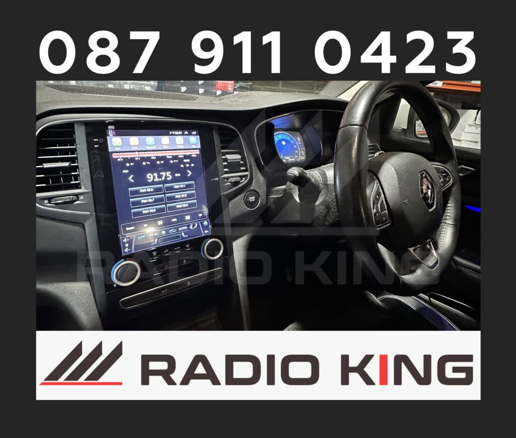 High-quality car radio with Android CarPlay system and touchscreen display for enhanced driving experience.
